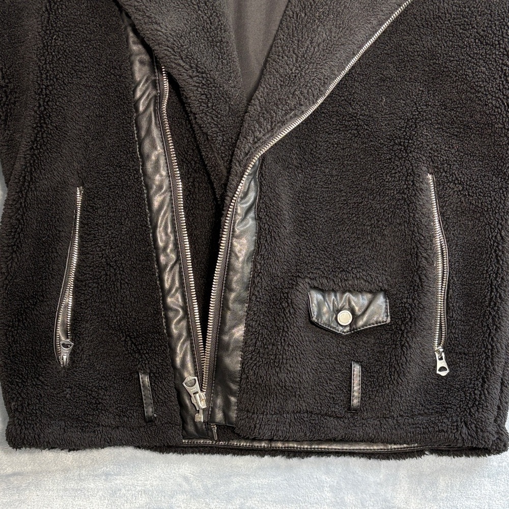 Zara Black Teddy Jacket with Faux Leather Accents - Picture 12 of 15